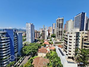 Image 12 - 247735