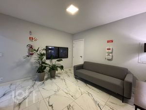 Image 24 - 247744