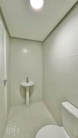 Image 17 - 247773