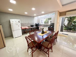 Image 25 - 247838