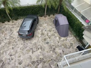 Image 39 - 247870
