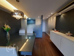 Image 1 - 247882