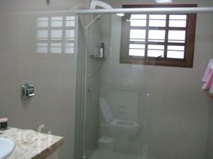 Image 19 - 247902