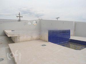 Image 13 - 247906