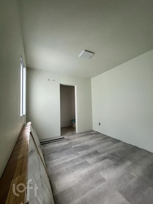 Image 5 - 247983