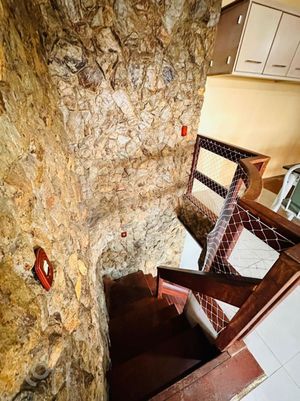 Image 27 - 248120