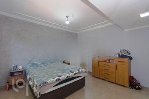 Image 19 - 248210