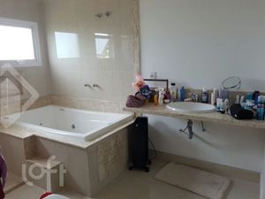 Image 12 - 248338
