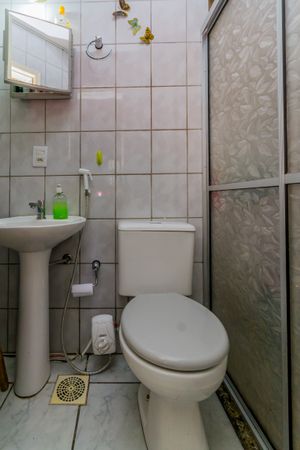 Image 26 - 249690
