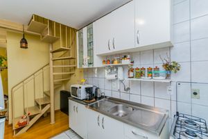 Image 31 - 249690