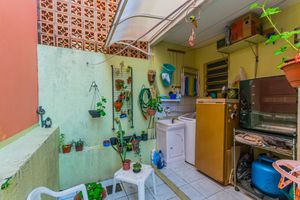 Image 35 - 249690