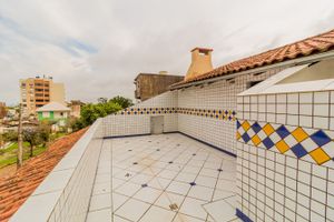 Image 40 - 249906