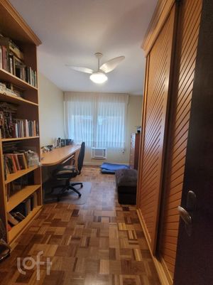 Image 13 - 249938