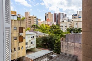 Image 15 - 249987