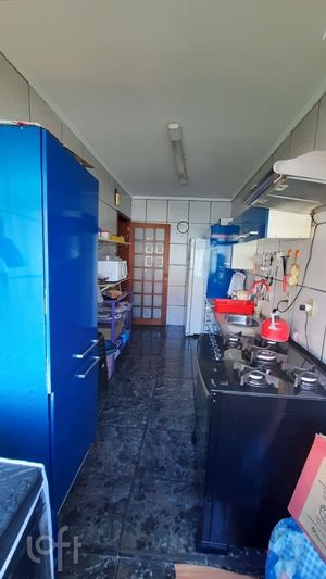 Image 5 - 250001