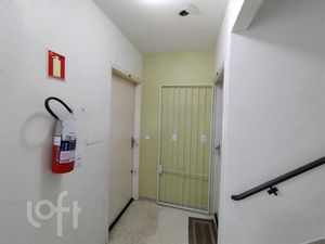 Image 28 - 250010