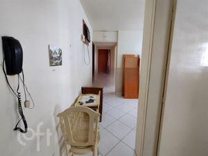 Image 39 - 250010