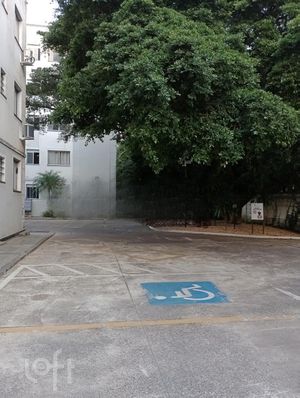 Image 5 - 250174