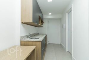 Image 3 - 250194