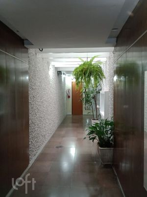 Image 14 - 250196