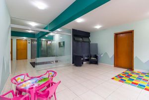 Image 32 - 250239