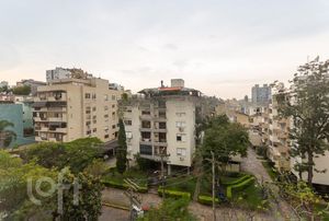 Image 21 - 250267