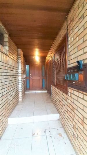 Image 32 - 250340