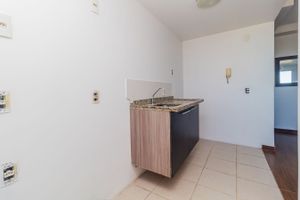 Image 15 - 250372