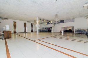 Image 31 - 250373