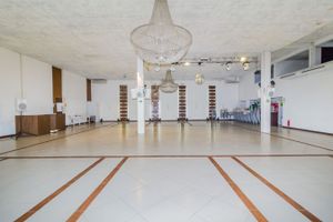 Image 32 - 250373