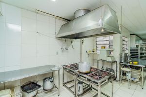 Image 35 - 250373