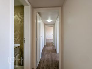 Image 6 - 250393