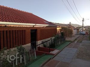 Image 19 - 250468