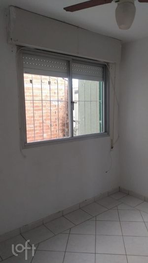 Image 15 - 250495