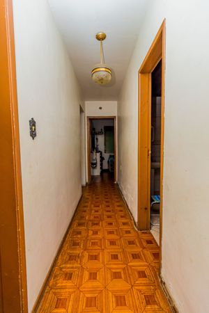 Image 6 - 250539
