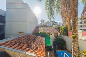 Image 37 - 250540