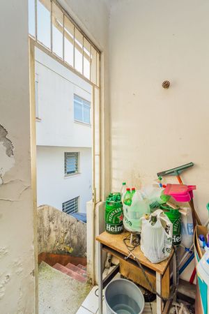 Image 44 - 250540