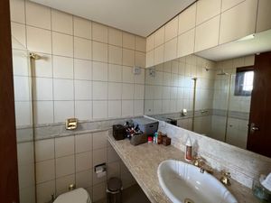 Image 26 - 250564
