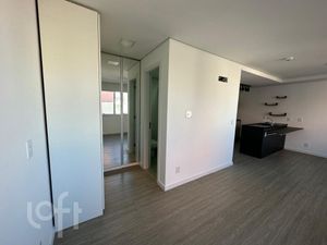 Image 6 - 250590