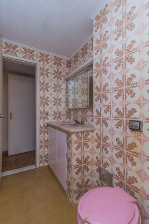 Image 21 - 250630