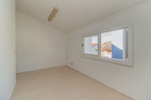 Image 39 - 250633
