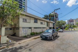 Image 1 - 250677