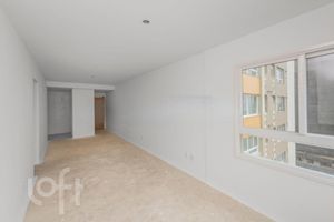 Image 3 - 250875