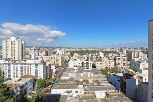 Image 26 - 250936