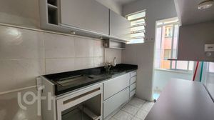 Image 3 - 250953