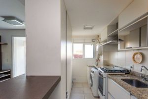Image 4 - 251046