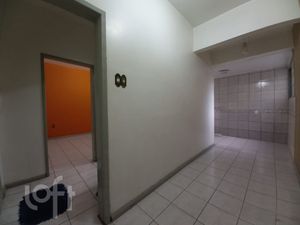 Image 8 - 251065