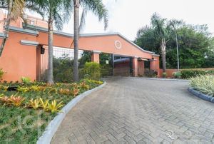 Image 18 - 251173