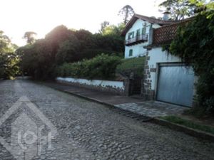 Image 6 - 251181