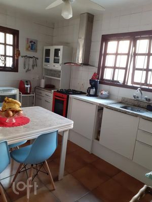 Image 8 - 251236
